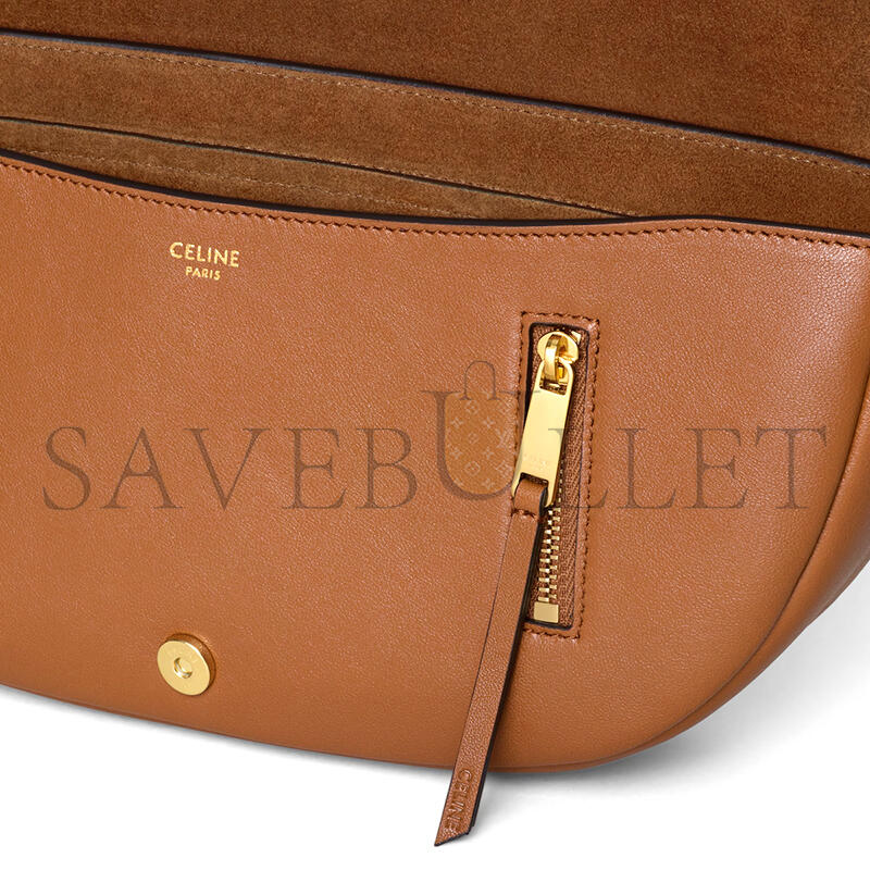 CELINE LITTLE HALFMOON SOFT TRIOMPHE IN SUPPLE SHINY LAMBSKIN L10373778.GFY5 (25*13*5cm)